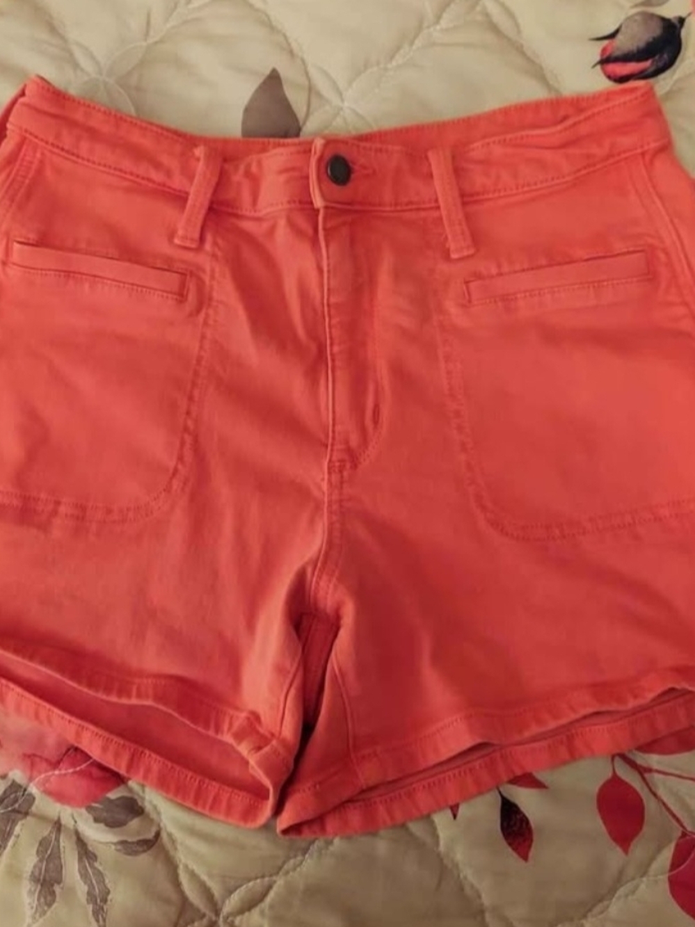 Universal Thread High-Waist Coral Shorts - Picture 2 of 5